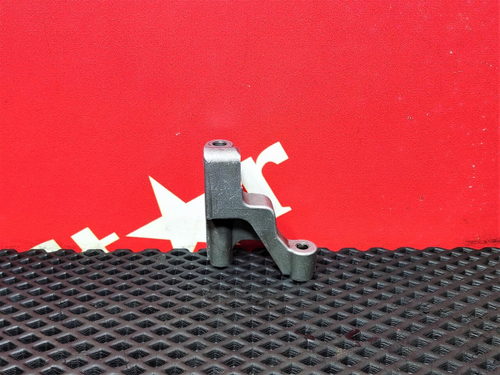 Кронштейн топливной рампы