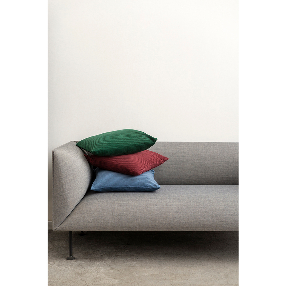 Чехол на подушку фактурный из хлопкового бархата бордового цвета  из коллекции essential, 45х45 см