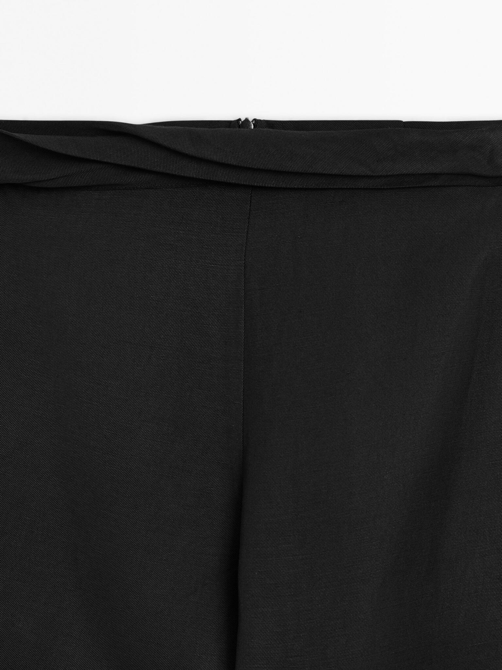 Massimo Dutti Брюки прямого кроя с поясом, черный