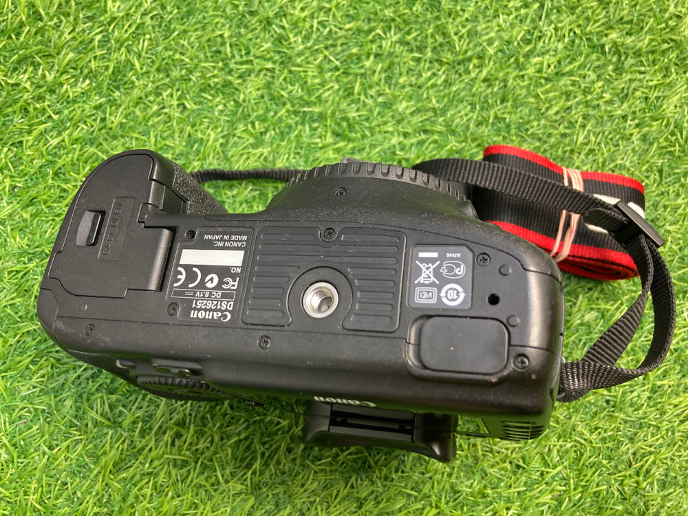 Canon EOS 7D (19 000 кадров) Покупка/Продажа