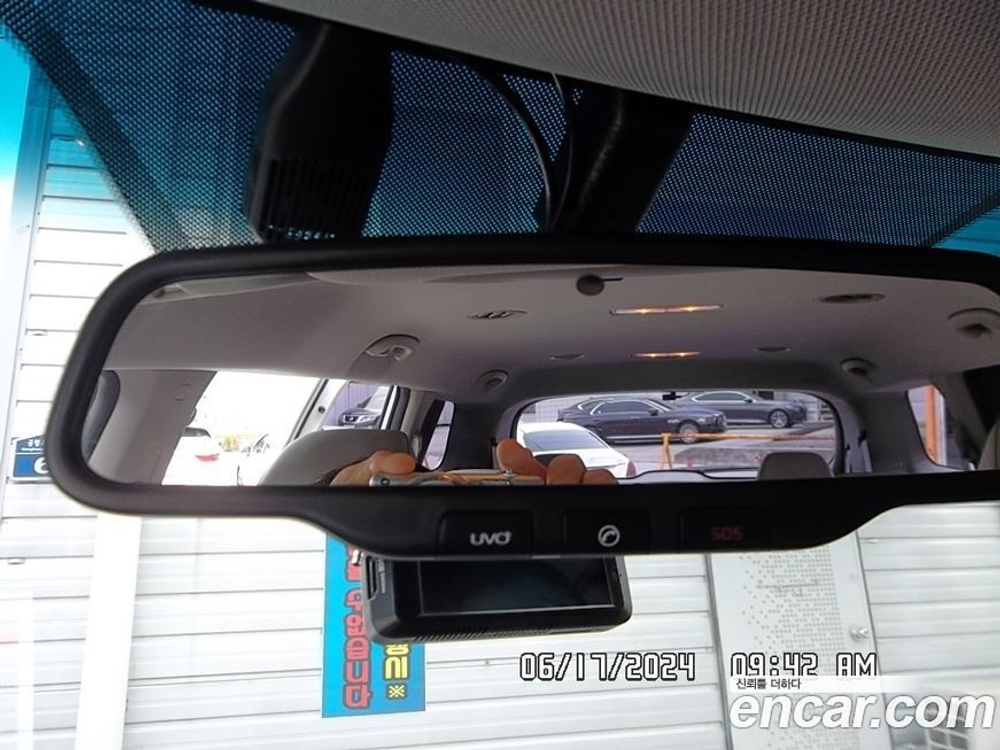 Kia The New Carnival (Sedona) 9-и местный Luxury (09.2019)