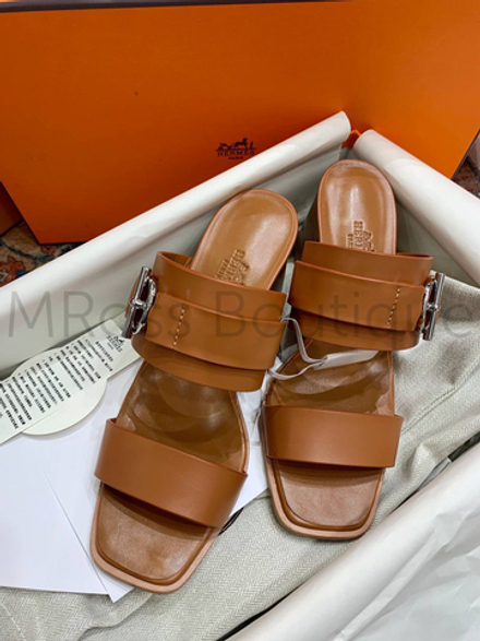 Женские сандалии Hermes Kute в коричневом цвете