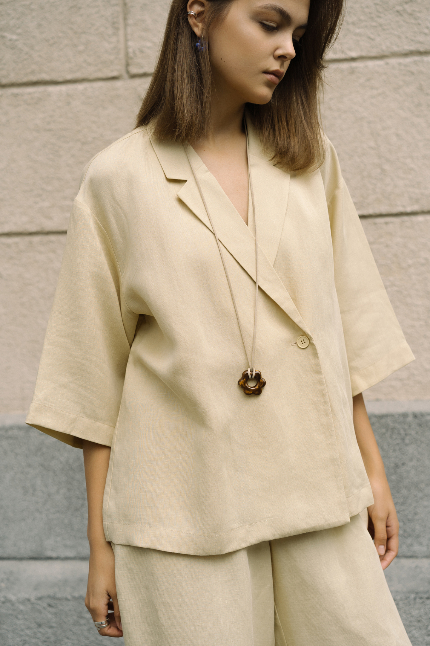 Подвес Цветок maxi на шнурке, коричневый, керамика