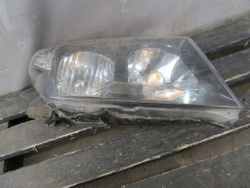 Фара правая Toyota Land Cruiser 200 07-12 Б/У  8113060D12