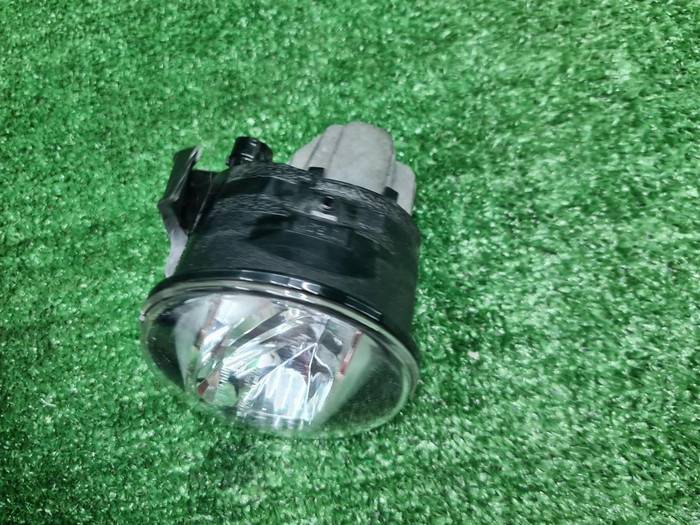 ПТФ правая Toyota Land Cruiser Prado 150 (17-н.в.)