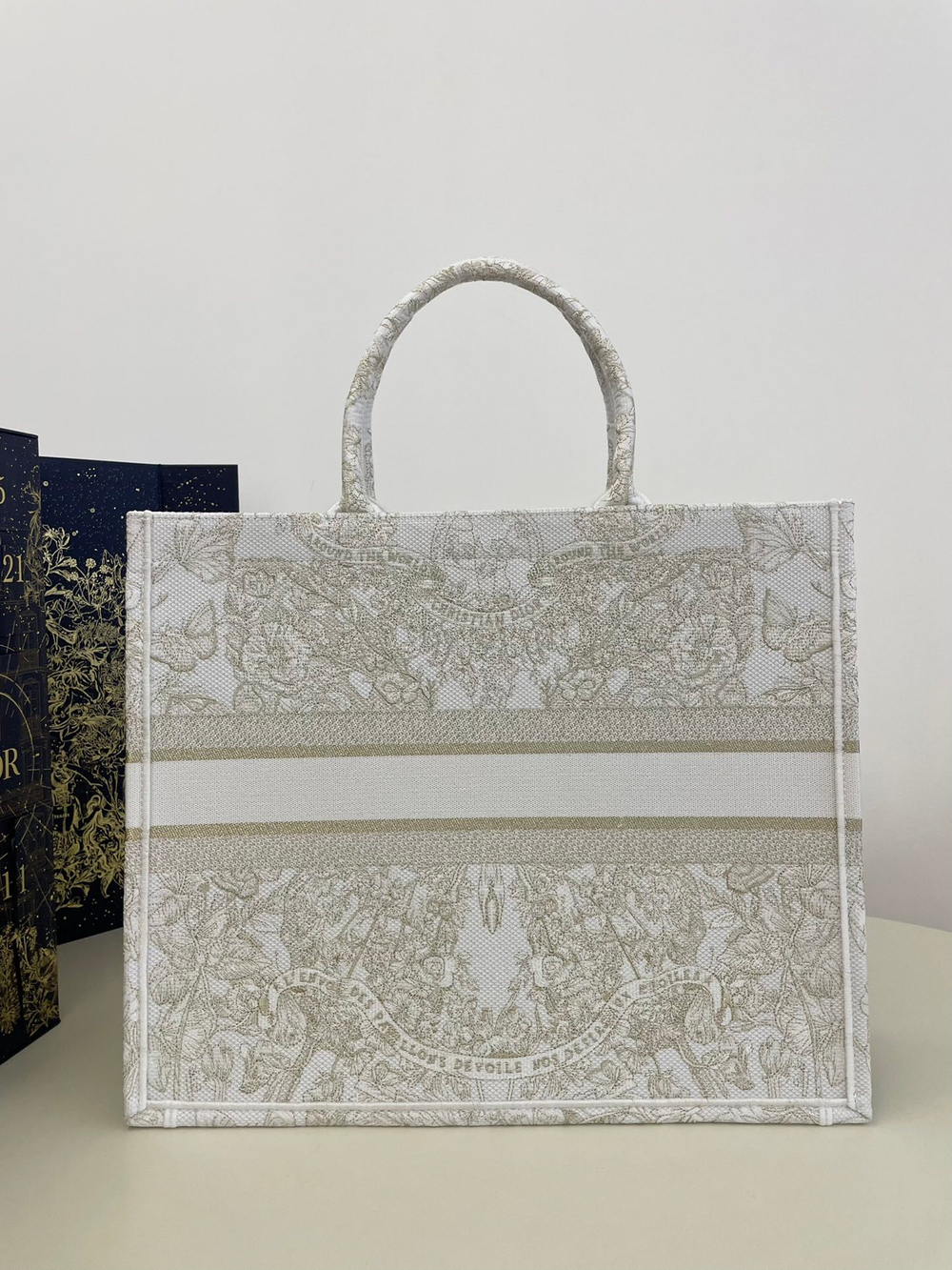 Christian Dior Book Tote 42 cm