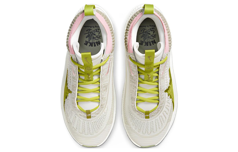 Кроссовки Nike Cosmic Unity 3