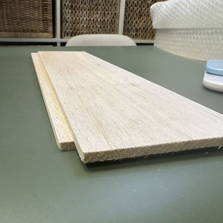 Дощечка для моделирования Бальса 10 * 40 см, толщина 5 мм (2 штуки)