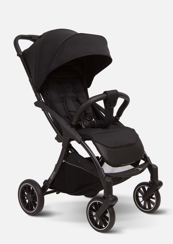 Peppy Коляска прогулочная Latina (black cosmos) черная