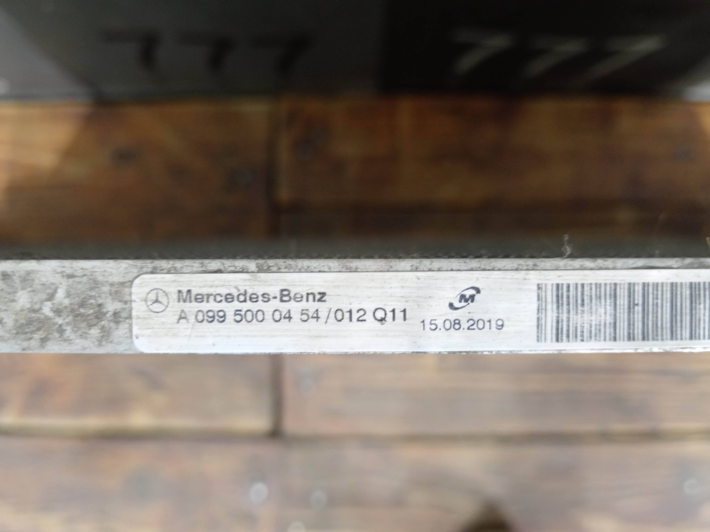 Радиатор кондиционера Mercedes C (W205), E (W213), GLC (X253) Б/У Оригинал A0995000454