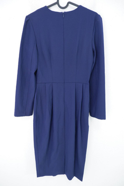 Платье Alexandra Kazakova красивого цвета 42 размер, новое