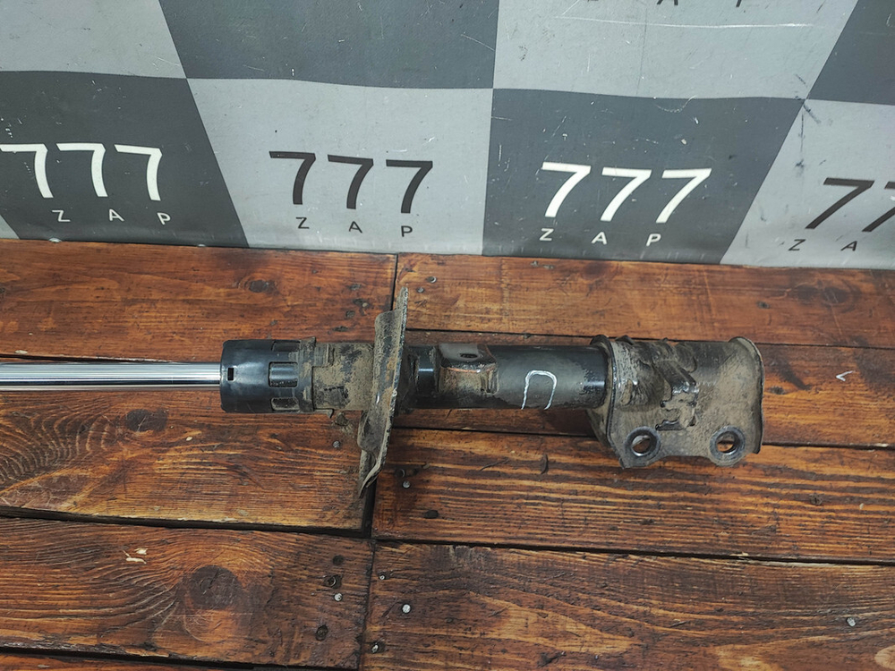 Амортизатор передний левый Haval F7 1 19-24 Б/У Оригинал 2905110XKQ00A