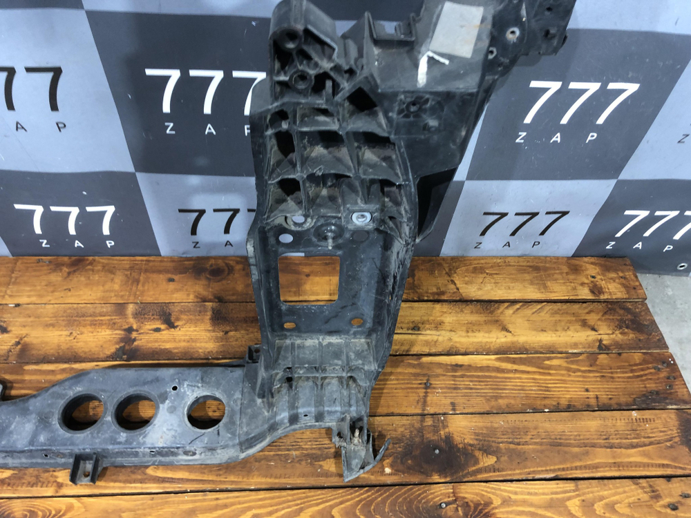 Панель передняя Kia Sportage 4 (QL) 16-22 Б/У Оригинал 64101F1000