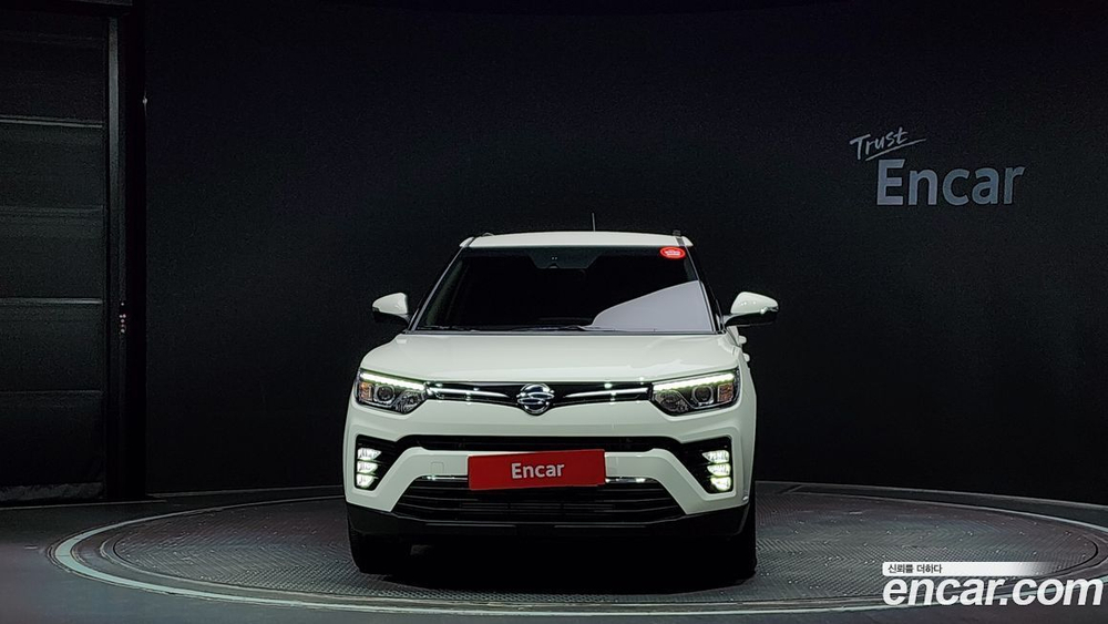KG Mobility (Ssangyong) Very New Tivoli Бензин 1.5 2WD (06.2021)