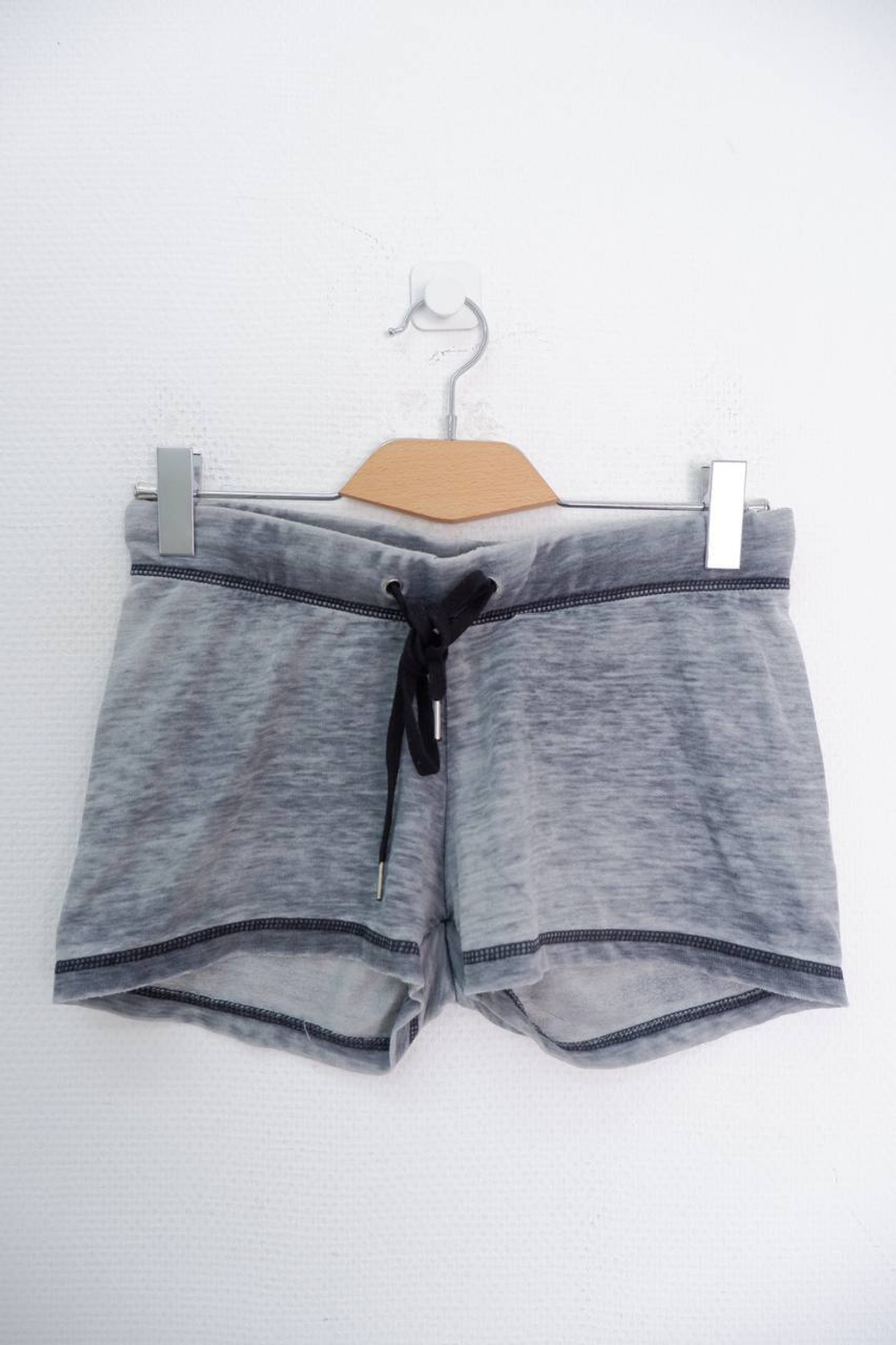 Шорты Incity серые 44 размер