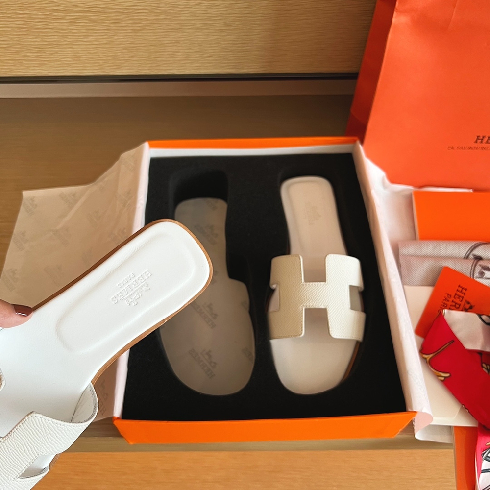 Hermes Oran Sandal