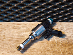 Форсунка топливная высокого давления  Bosch VAG GEN3B CZPA CZPB