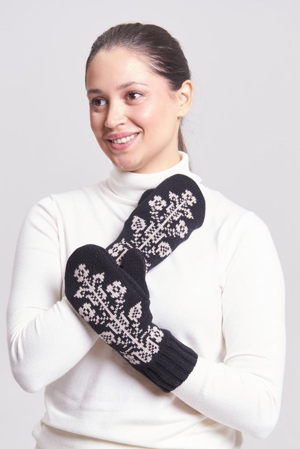 Варежки Idel Древо Жизни черный