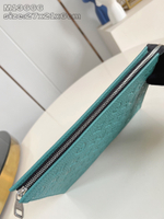 Louis Vuitton Pochette Voyage MM