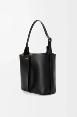 Loewe Средняя сумка-ведро Bilbao из гладкой телячьей кожи, черный