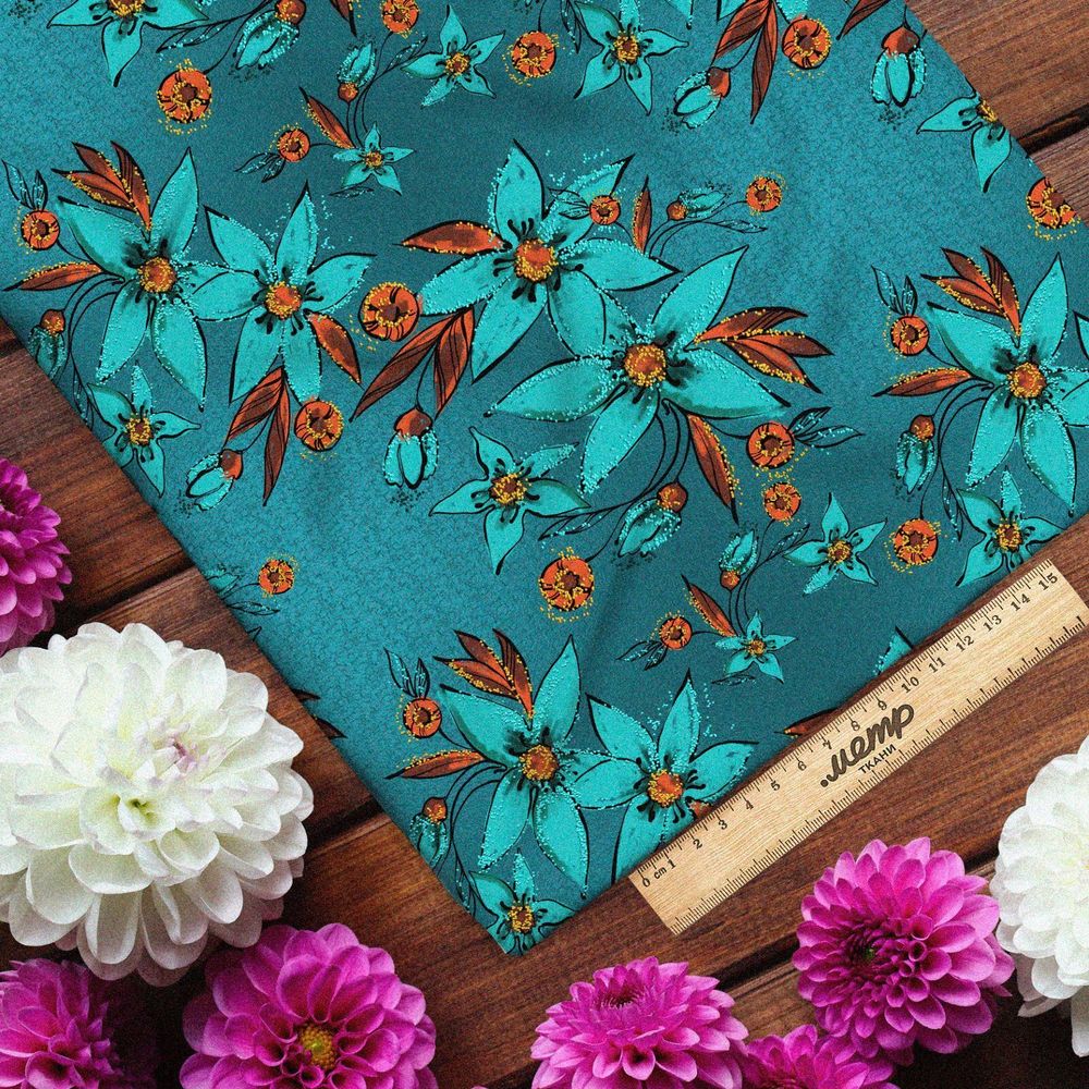 Ткань блэкаут цветы пять лепестков на синем