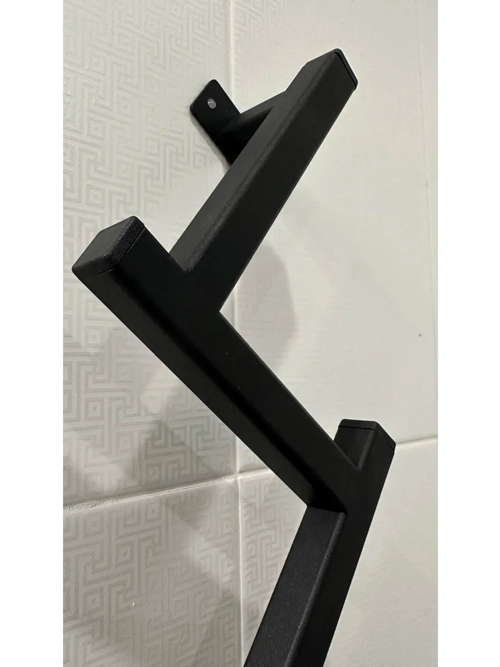 Вешалка настенная для прихожей Елка черная