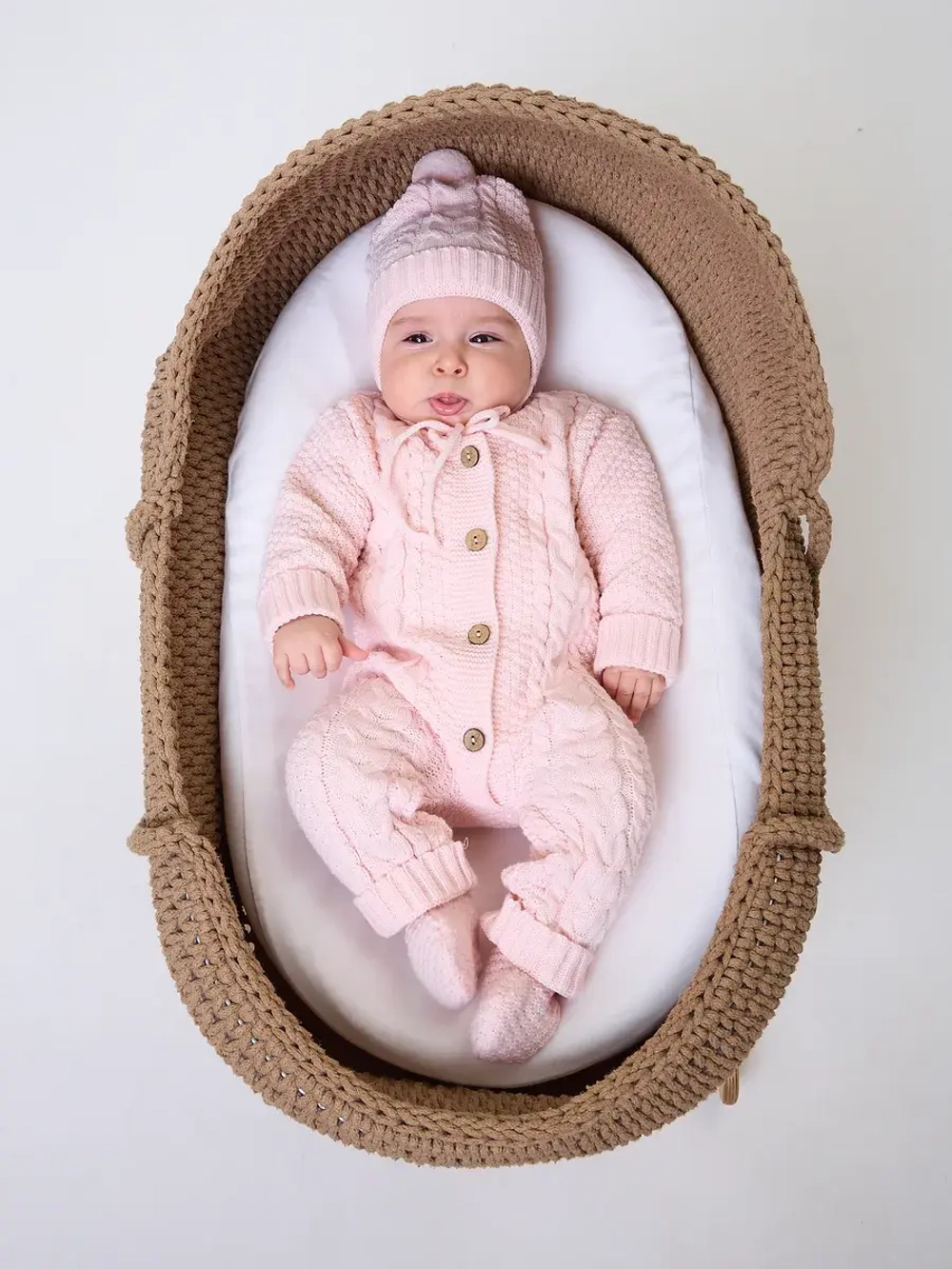 вязаный комбинезон для новорожденных