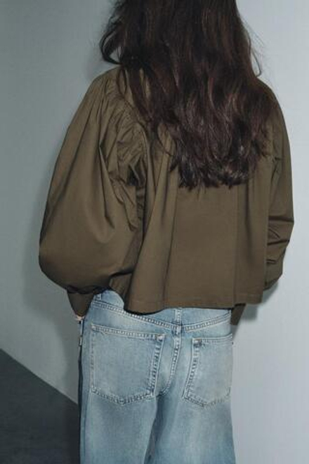 ZARA РУБАШКА ИЗ ПОПЛИНА С ОБЪЕМНЫМИ РУКАВАМИ — ZW COLLECTION, ХАКИ