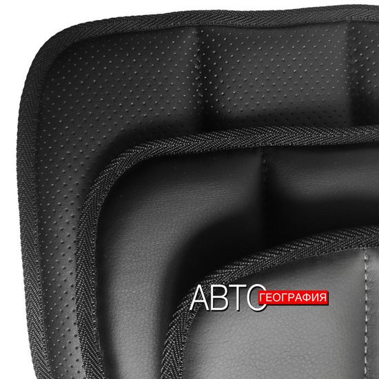 Мягкая подушка-накладка на подлокотник из экокожи (на резинке)