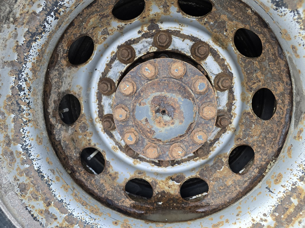 Полуось без блокировки