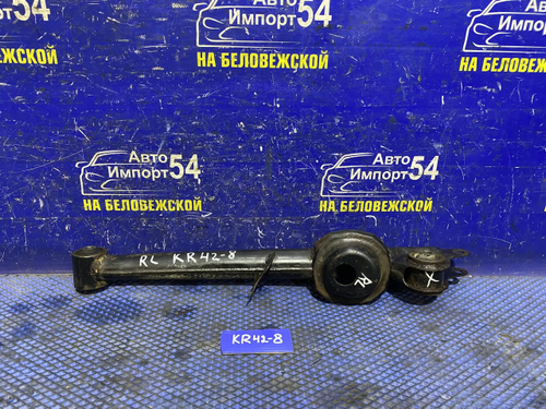 Рычаг задний левый TOYOTA LITEACE 1999