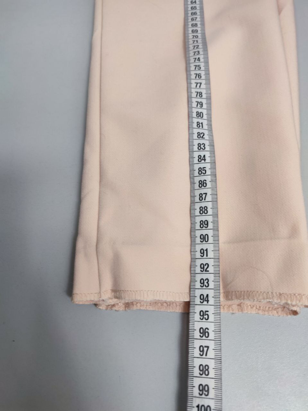 Брюки Zara пудровые 42 размер