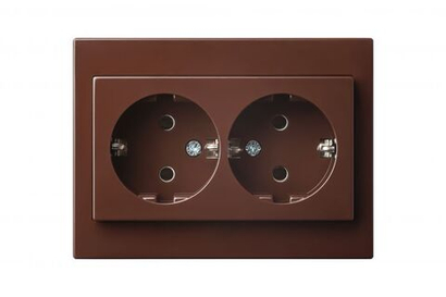 Розетка Двухместная с Заземляющими Контактами Коричнеая LIREGUS EPSILON
