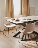 Zahara Стул бежевый с черными стальными ножками