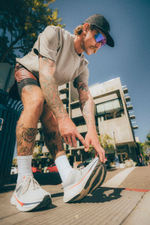 Спортивные очки 100% HYPERCRAFT Gloss Black - Purple Flash Mirror Photochromic Lens