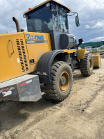 XCMG LW* Фронтальный погрузчик LW330RU (Дизельный, 6,8 л. 125 л.с., АТ)