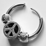 Серьга кольцо (1шт) с шариками для пирсинга уха, диаметр 16мм внутренний. Медицинская сталь