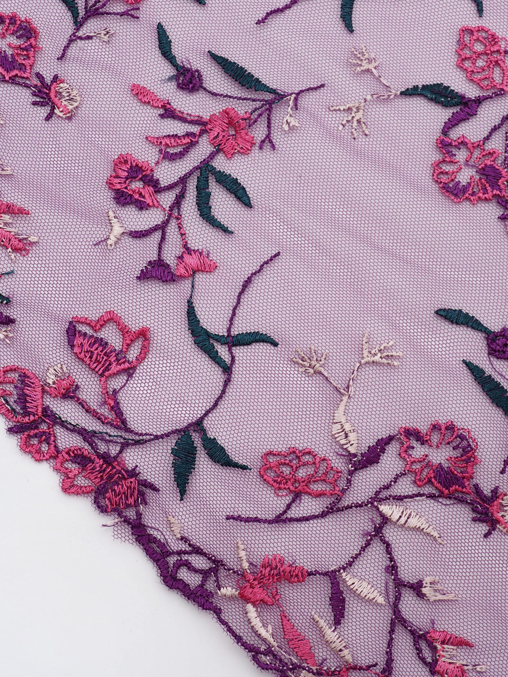 Вышивка на сетке ярко-фиолетовая с мультиколор неэластичная ширина 22 см