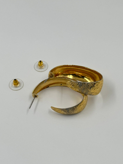 Серьги кольца с узором