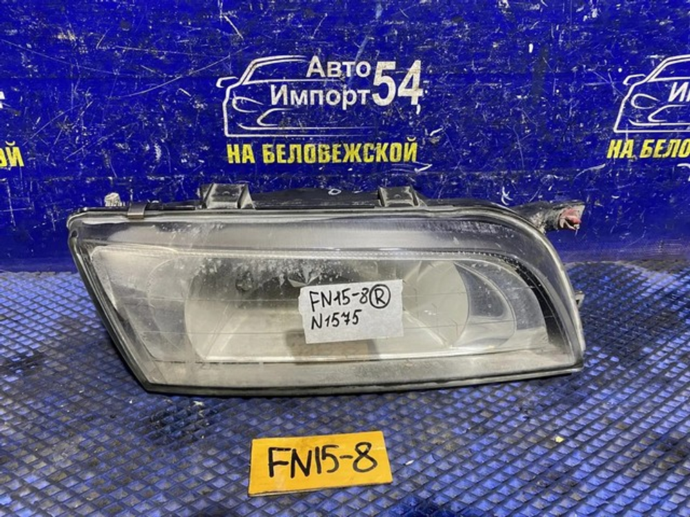 Фара передняя правая NISSAN PULSAR 1998