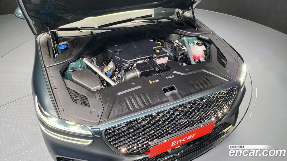 Genesis GV70 2.5T Бензин AWD (06.2021)
