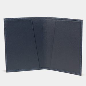 Обложка для паспорта из натуральной кожи теленка, синего цвета