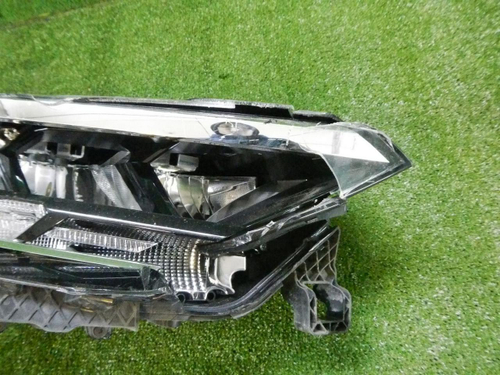 Битая Фара правая VW Polo 6 (2020-н.в.) LED