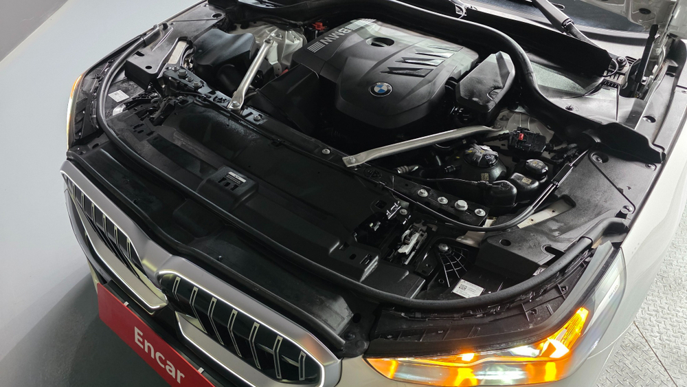 BMW 5 серии (G60) 520i M Sport