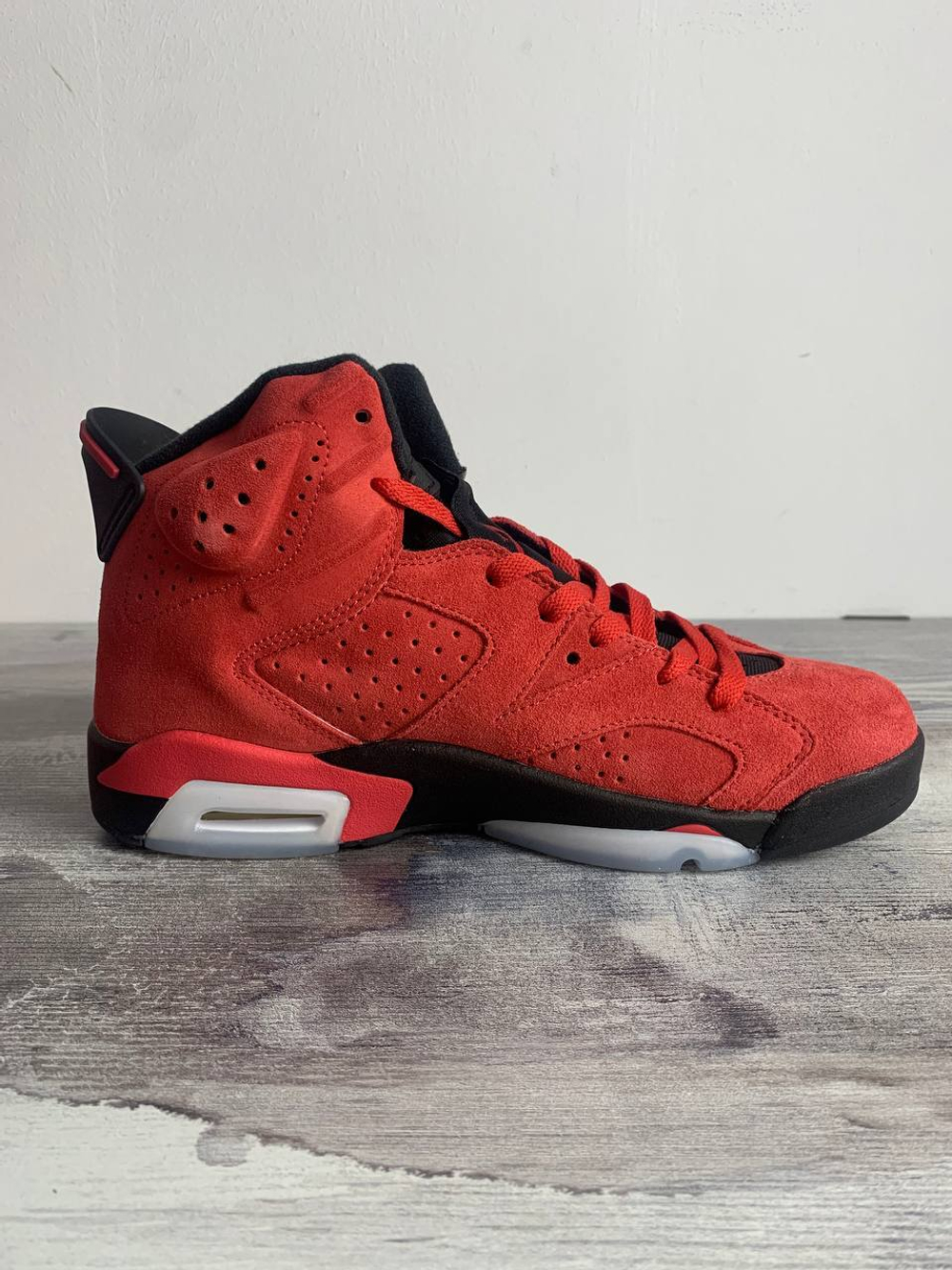 Купить в Москве Air Jordan 6 Retro Toro Bravo