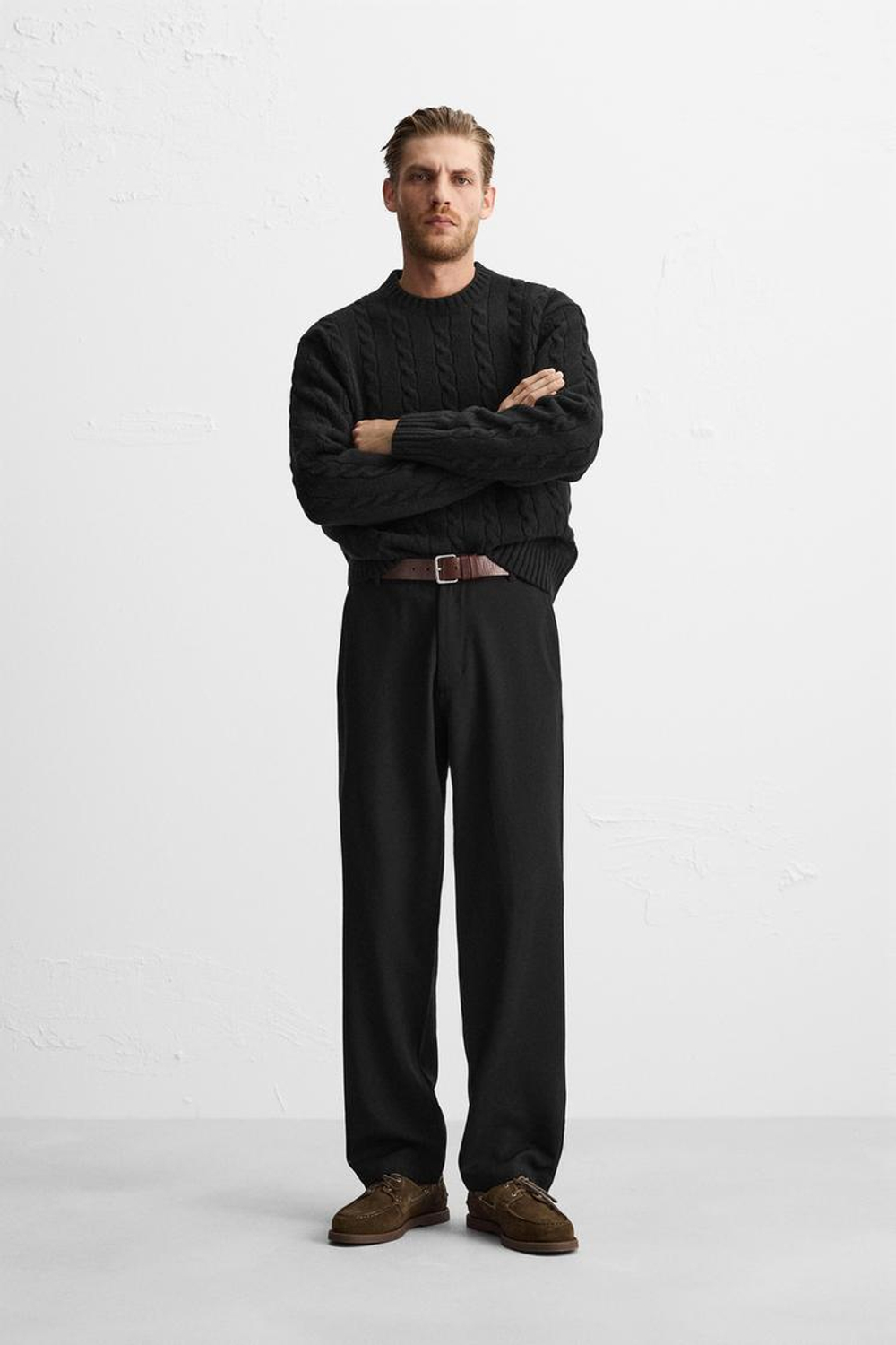 ZARA БРЮКИ RELAXED-FIT, ЧЕРНЫЙ