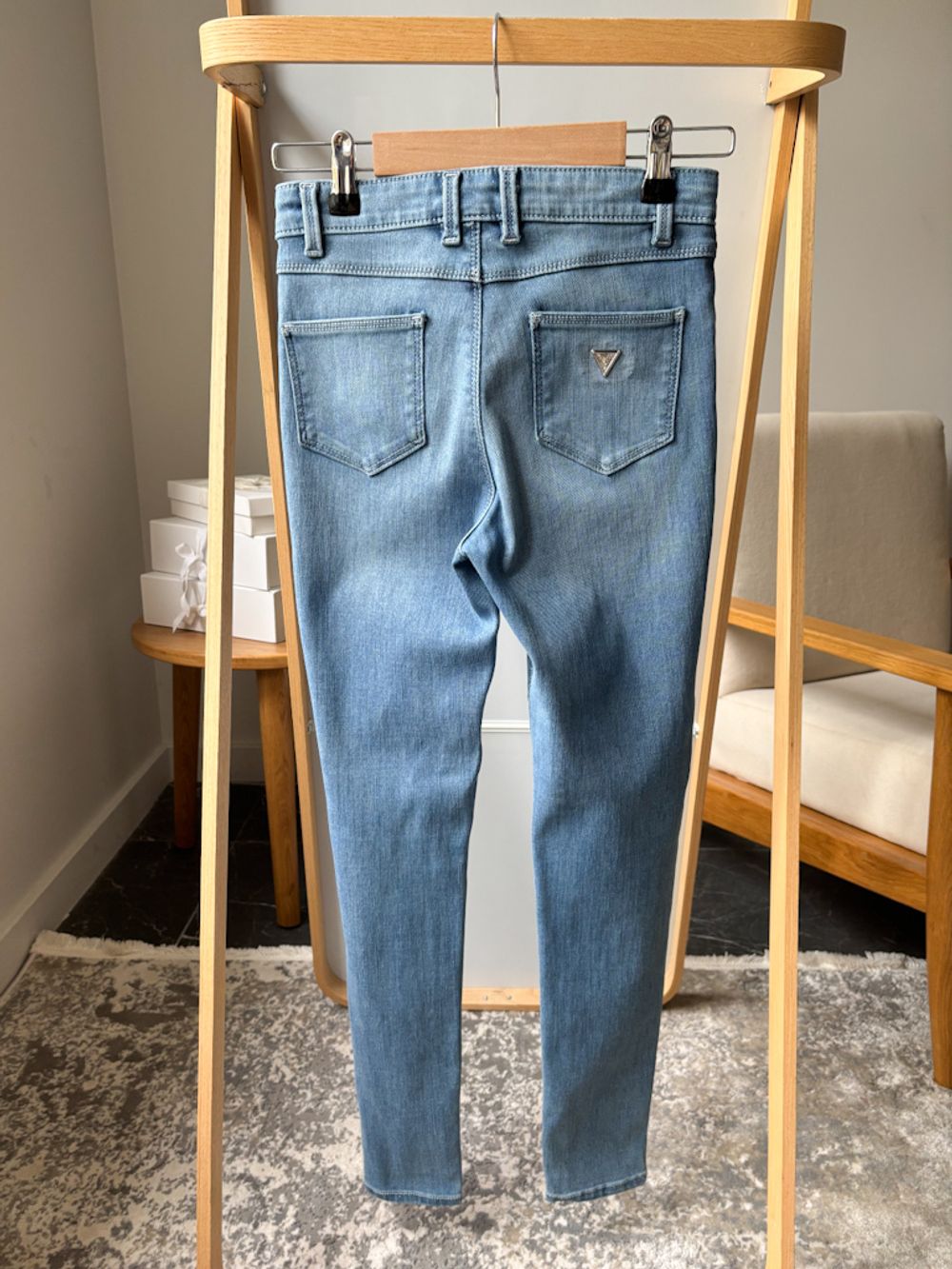 Джинсы Guess, 152