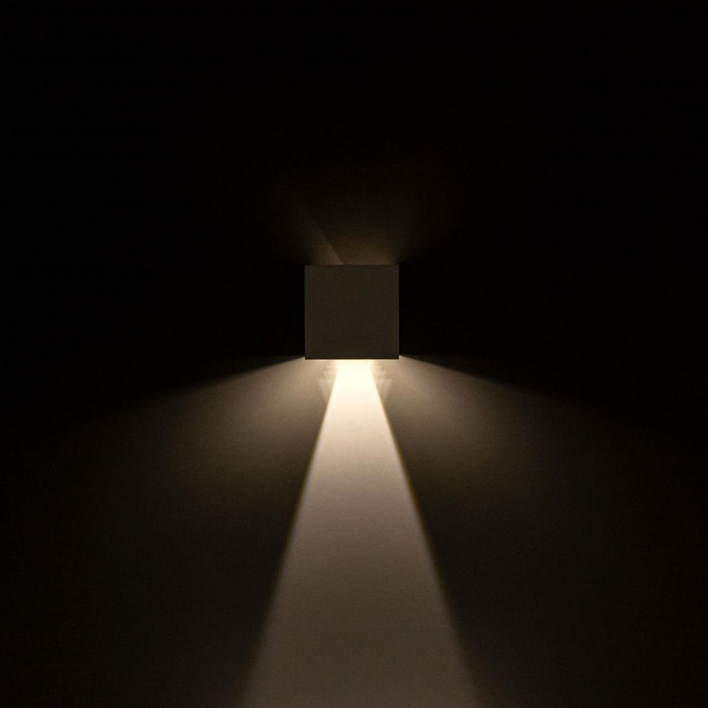 Настенный светильник Citilux Декарт CL704060