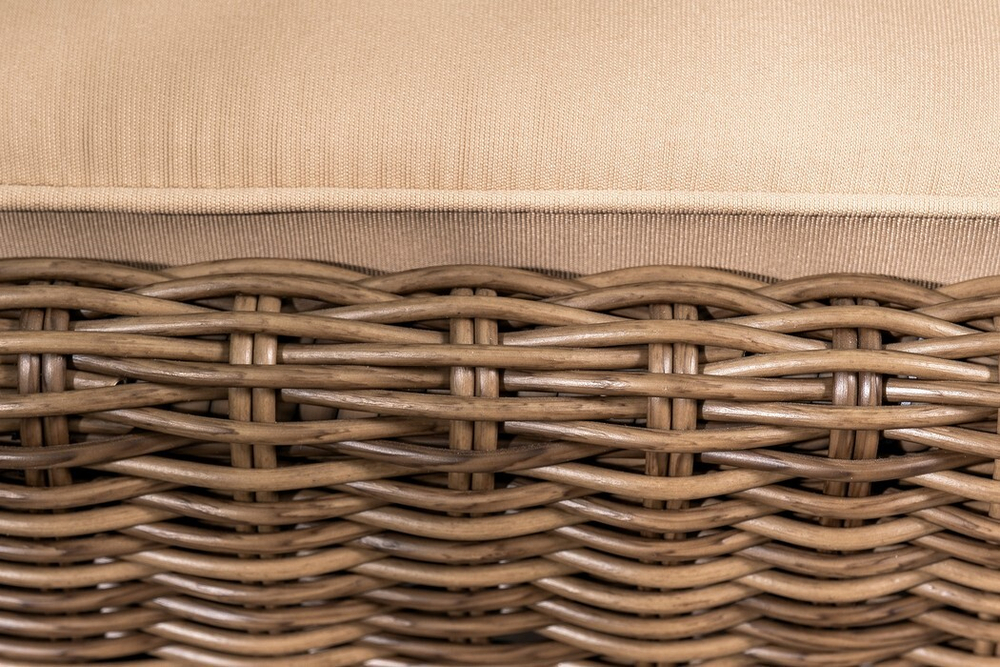 Оттоманка из искусственного ротанга OPAL