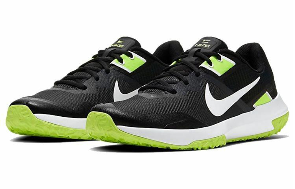 Кроссовки Nike Varsity Compete Tr 3